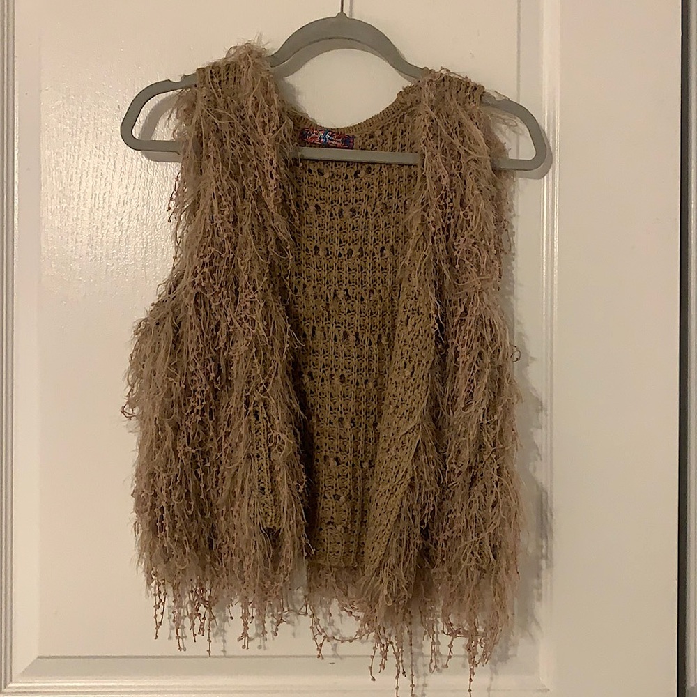 Fuzzy Fringe Vest